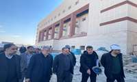 بازدید استاندار و رئیس دانشگاه از پروژه در حال ساخت بیمارستان کمالشهر 